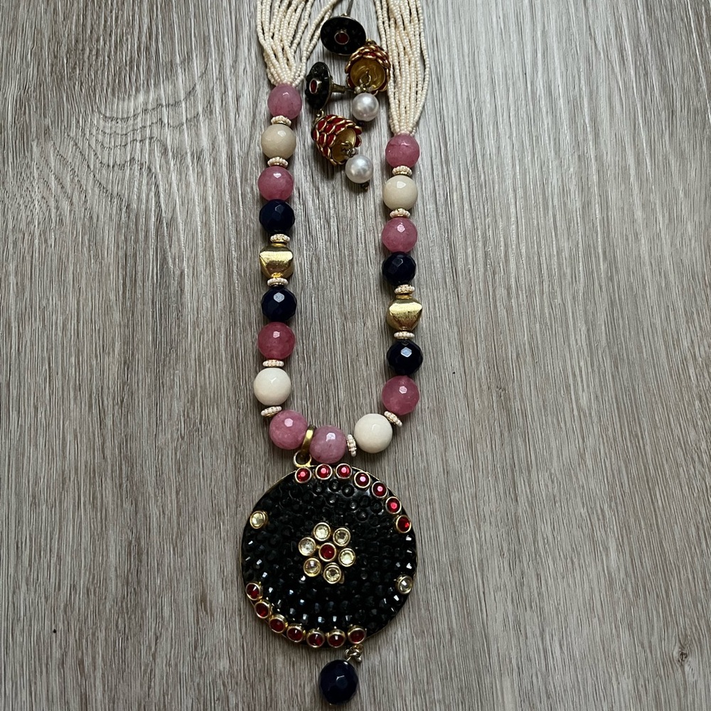 Woman necklace with earrings - Picture 1 of 2